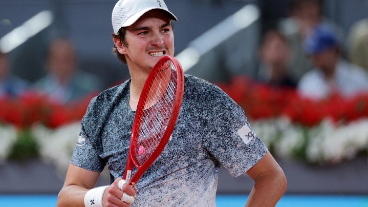 afp__20260426__a92l7qp__v1__highres__tennisatpespmadridopen-719x500-2