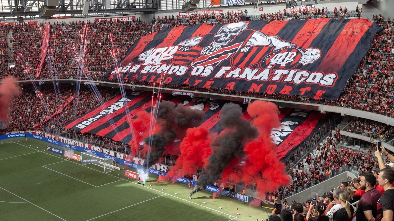 athletico-torcida-coritiba-atletiba