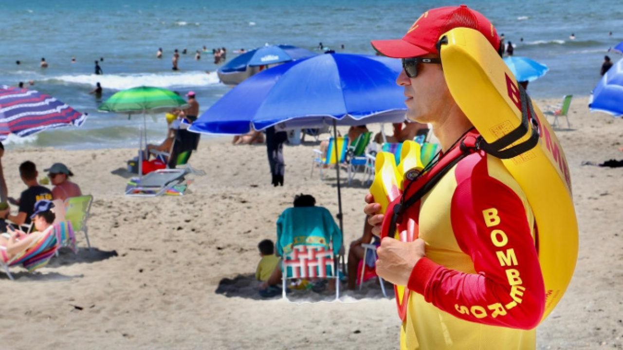 900 bombeiros e guarda-vidas trabalham na prevenção contra afogamentos no Litoral