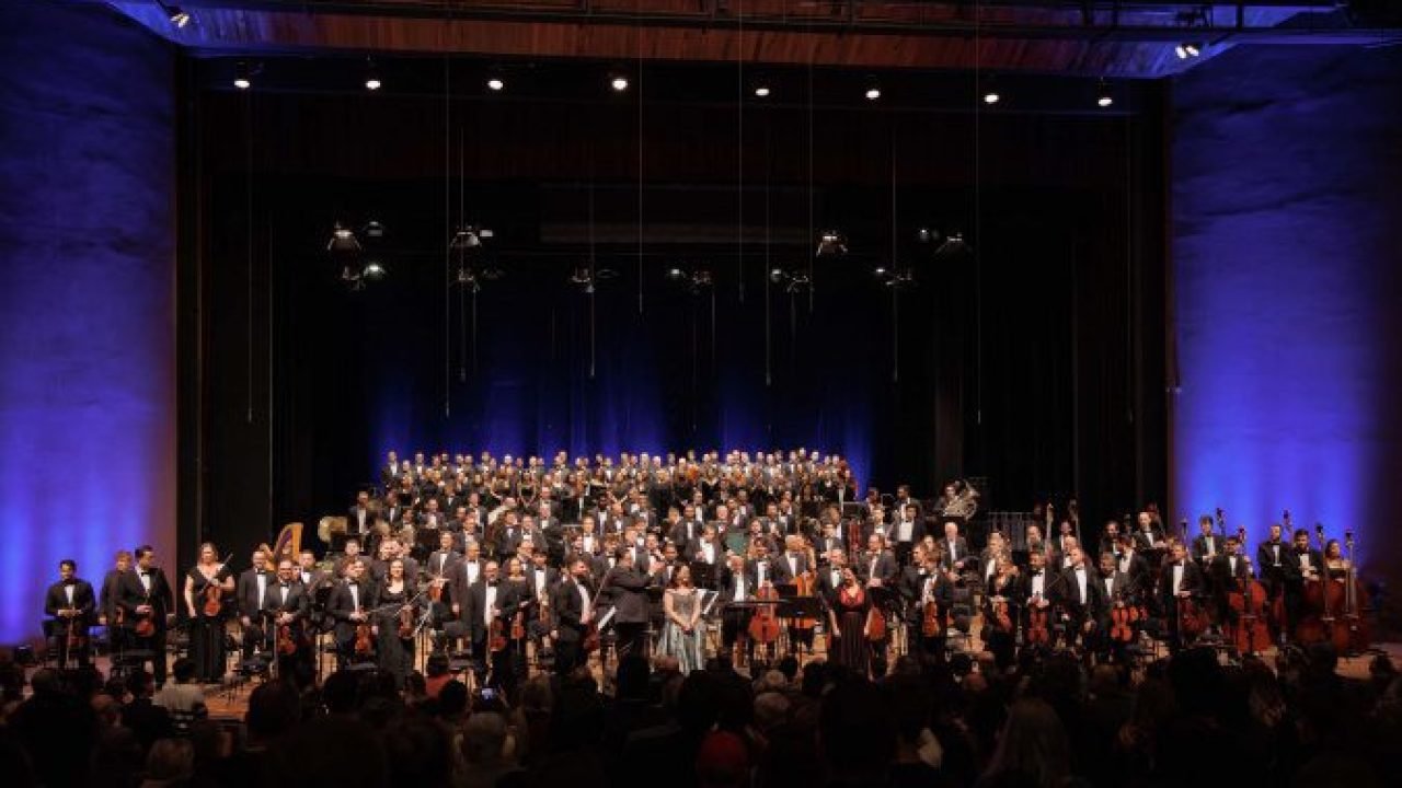 TV Paraná Turismo exibe concerto dos 40 anos da Orquestra Sinfônica