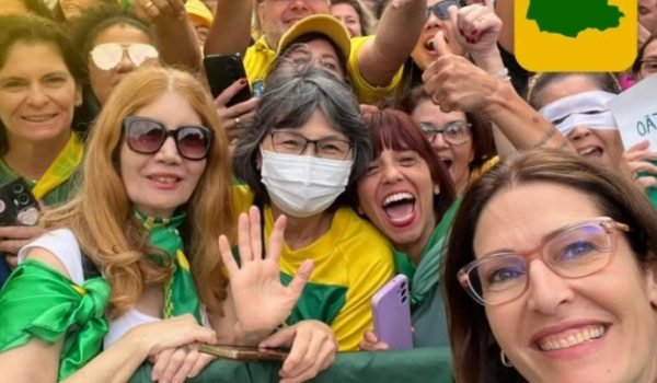 Pré-candidata ao Senado pelo Paraná, Cristina Graeml vem recebendo manifestações de apoio presencialmente e pelas redes sociais (Foto: Ascom/CG)