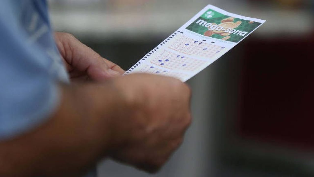 Duas apostas “beliscam” a Mega-Sena em Guarapuava e prêmio principal dispara para R$ 52 milhões