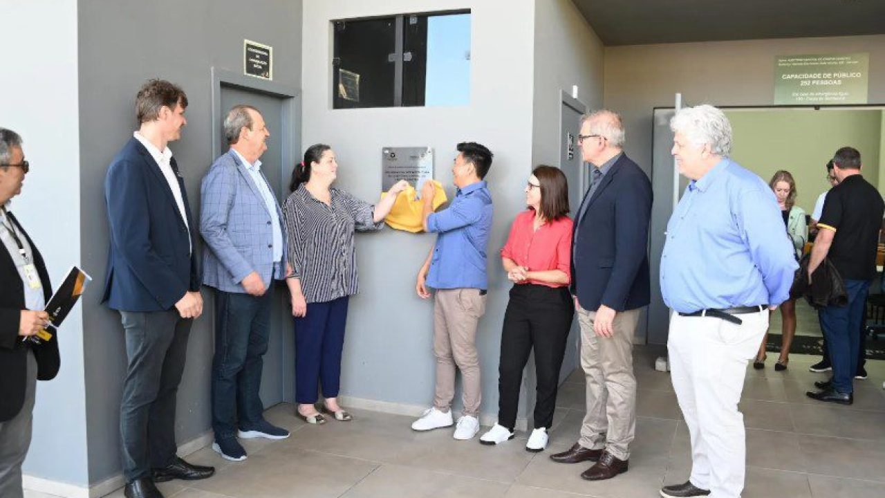 Unicentro inaugura conjunto de obras e reformas no Câmpus Cedeteg