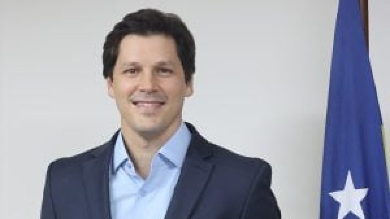 daniel-vilela-300x201-1