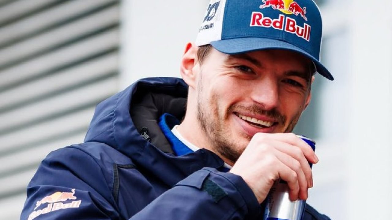 dr4uyrgwjgy16sfa8i9y933v3