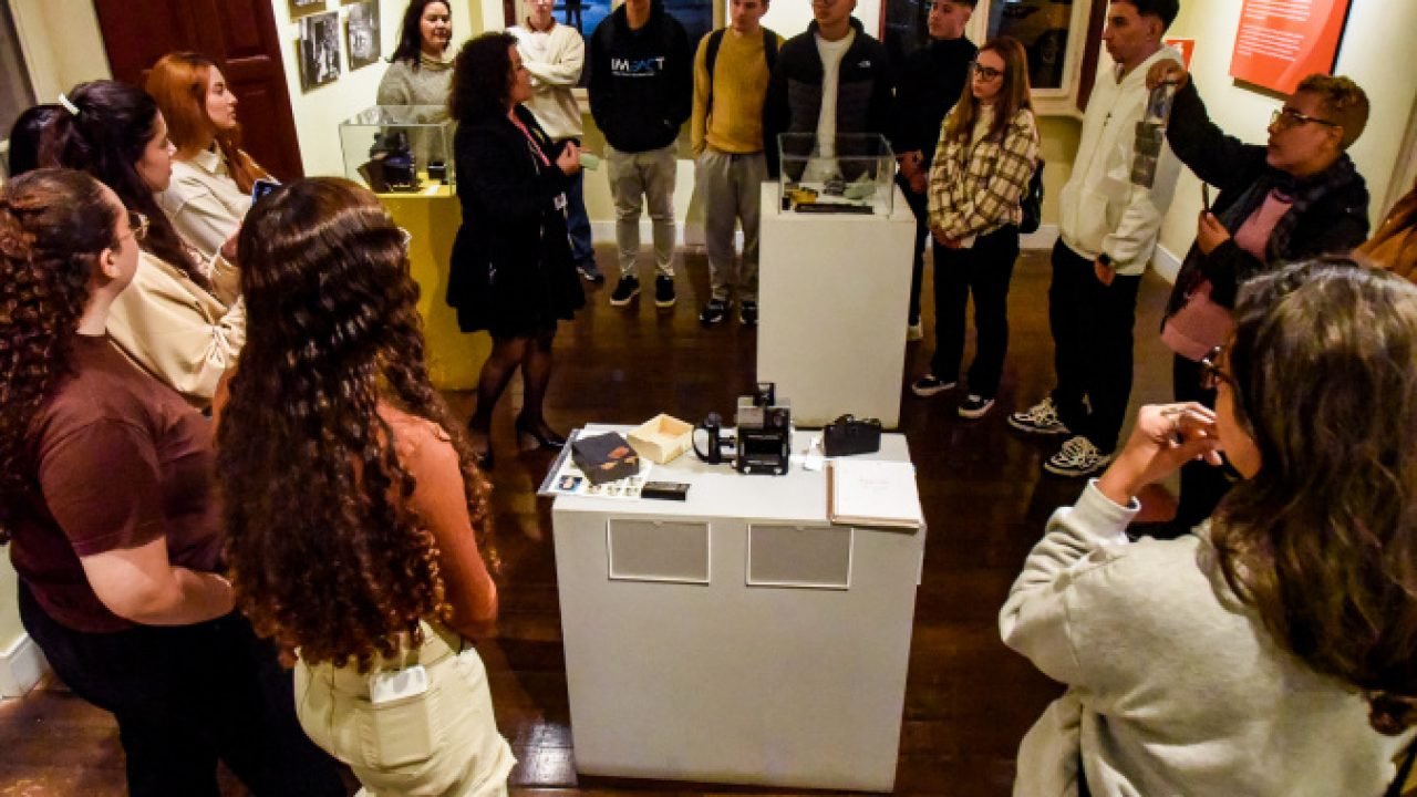 Museu da Imagem e do Som do Paraná traz programação de janeiro com oficinas, visitas noturnas e