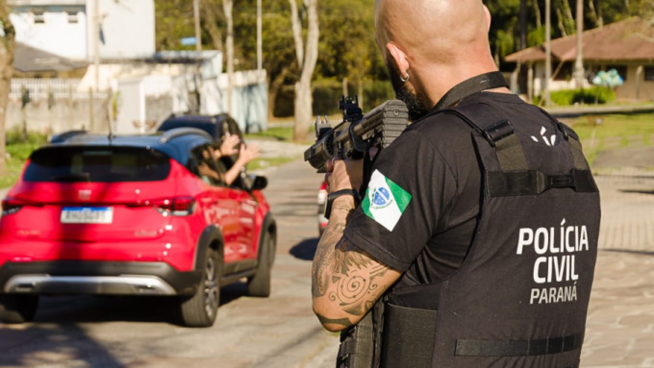 PCPR prende homem que perseguiu vítima até delegacia em Araucária