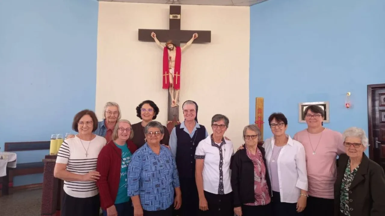 e0703ca617f5ebeafe35a7706b61fb6aeda1ded6