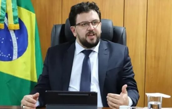 ex-assessor-de-lula-investigado-pela-pf