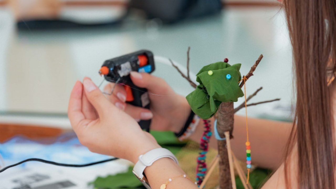 Com oficina de fotografia, ateliês e visitas, MON divulga programação especial de férias