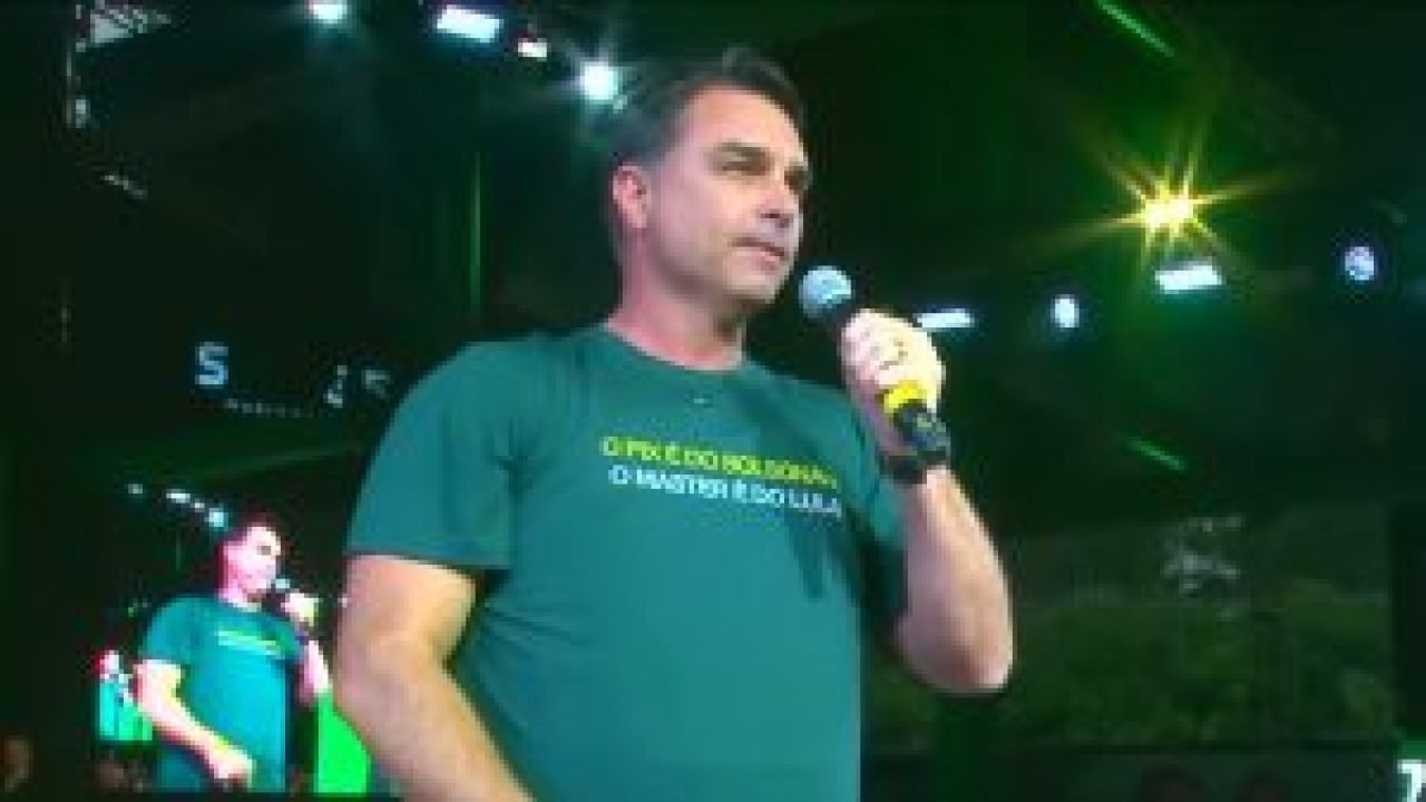 flavio-bolsonaro-em-santa-catarina-300x169-1