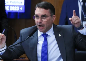 flavio-bolsonaro