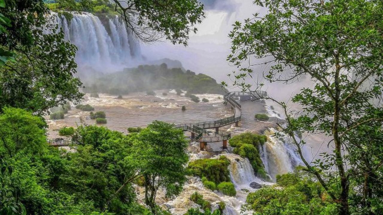 Estado divulga atrativos na Espanha e país se torna o 3º emissor de turistas ao Paraná