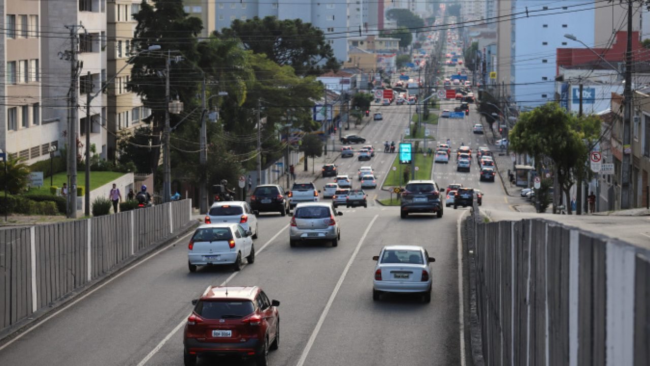 Com IPVA mais barato, frota de veículos mais novos é a que mais cresce no Paraná