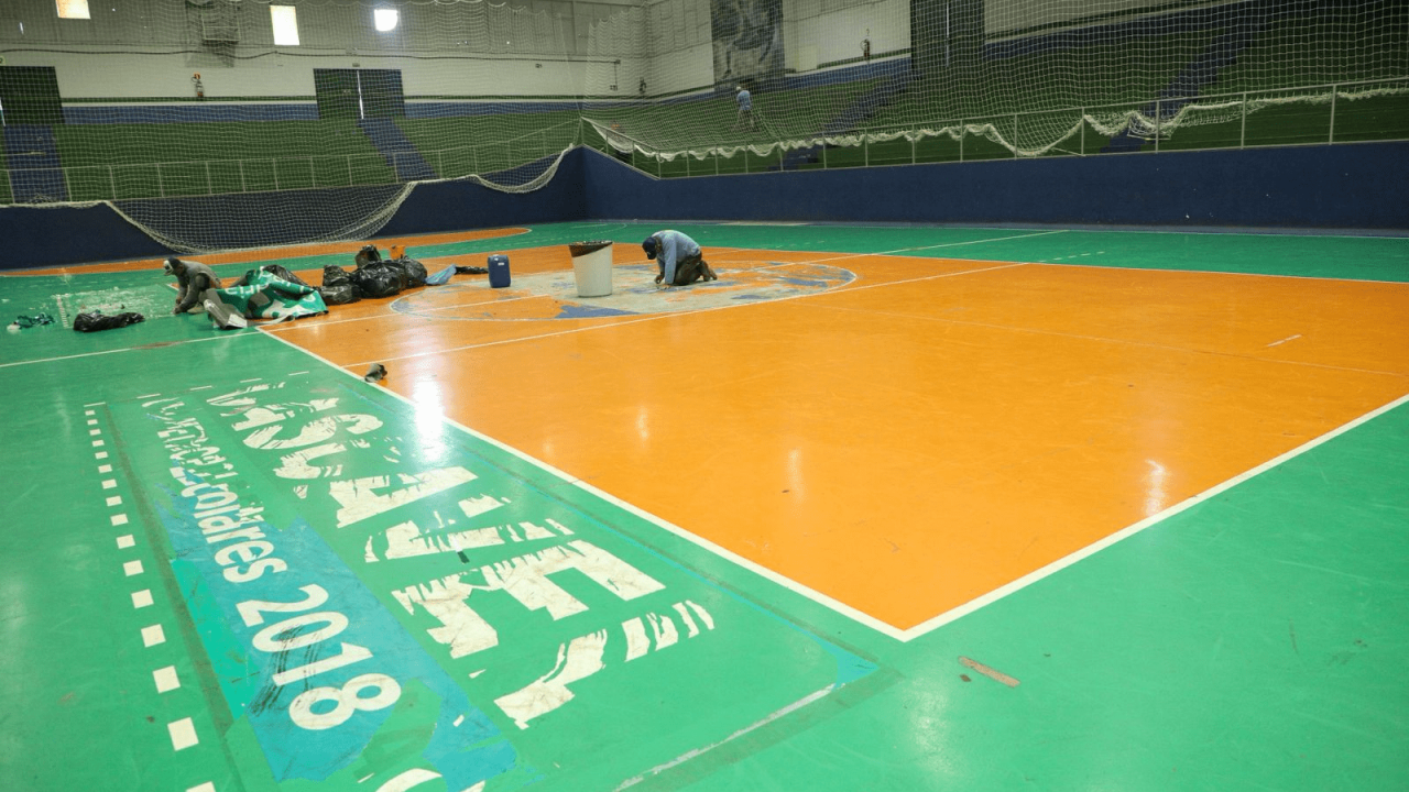 Ginásio Sérgio Mauro Festugatto passa por revitalização na área interna