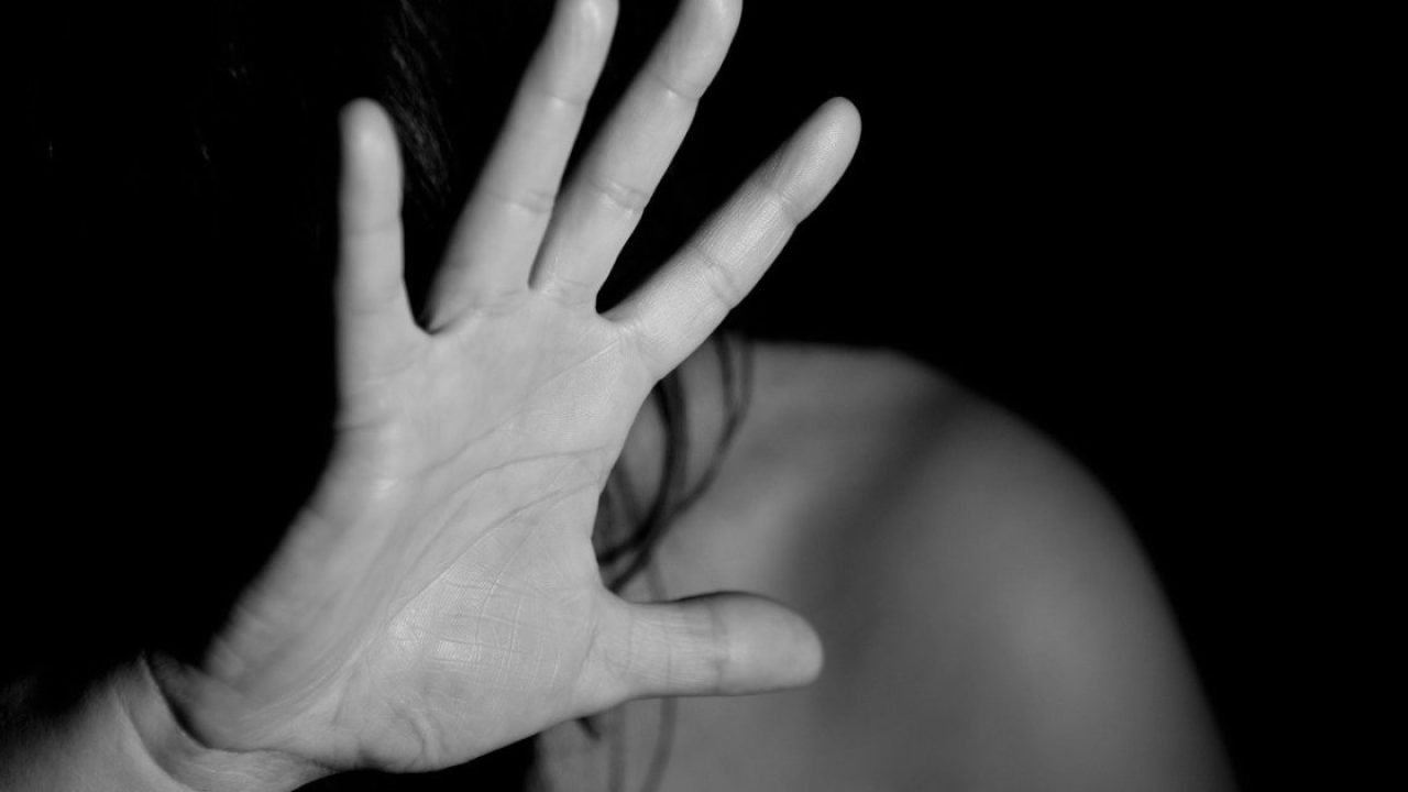 hand-1832921_1280