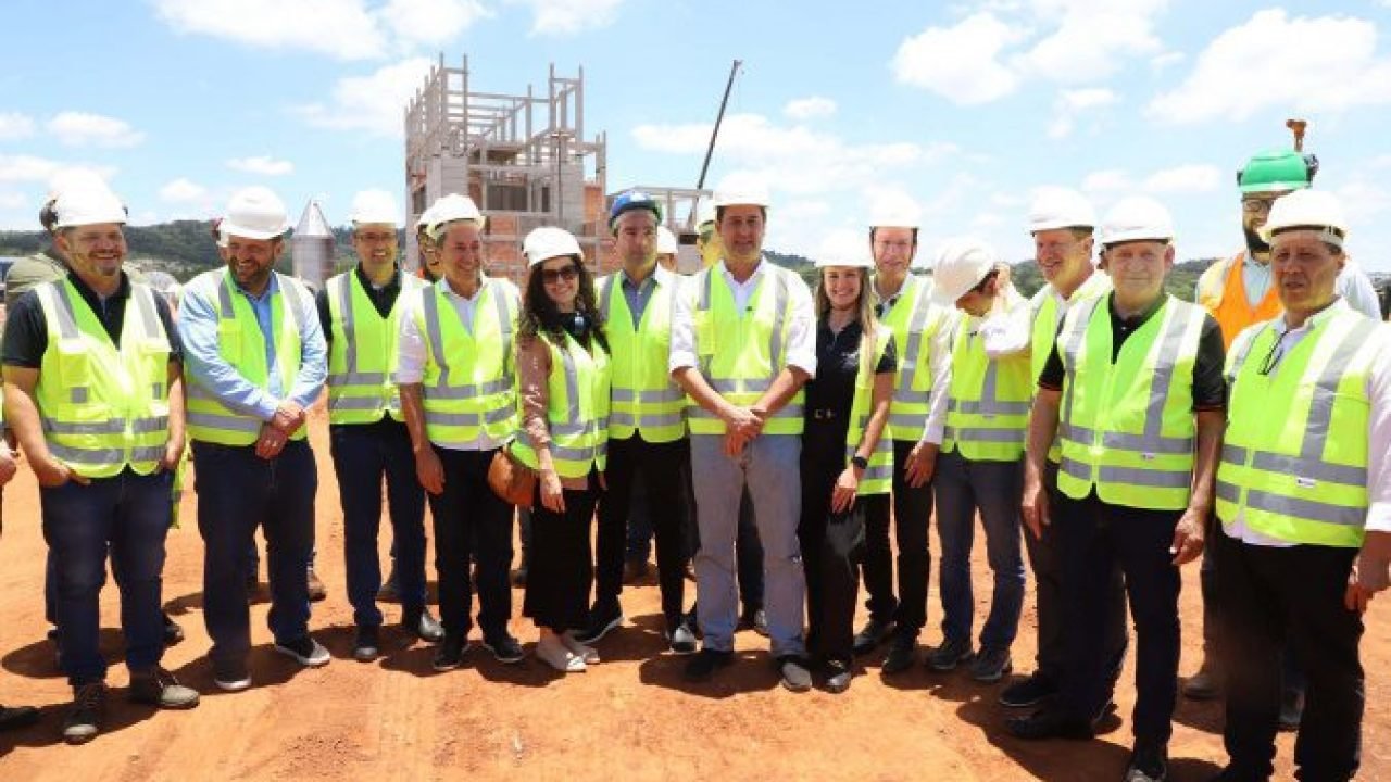 Governador visita indústria de derivados de leite de R$ 800 milhões em Francisco Beltrão