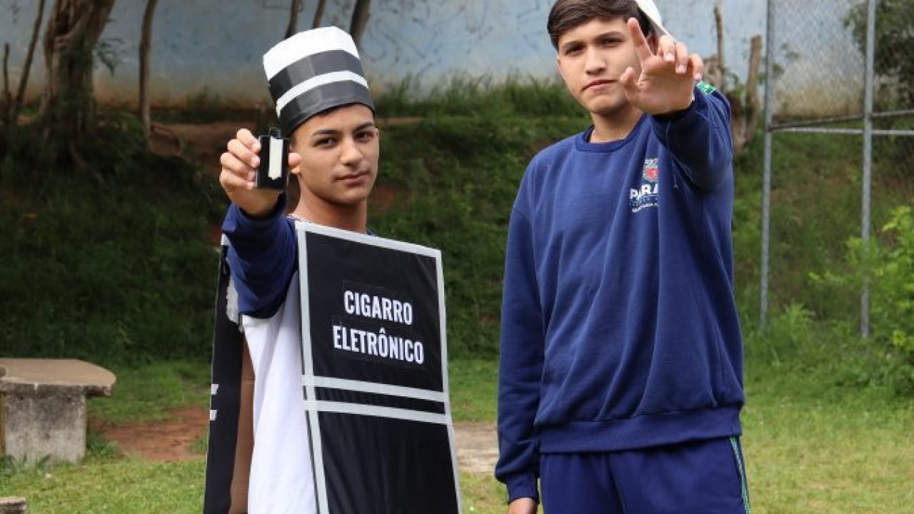 Alunos de escola estadual conquistam prêmio com vídeo sobre riscos de cigarros eletrônicos