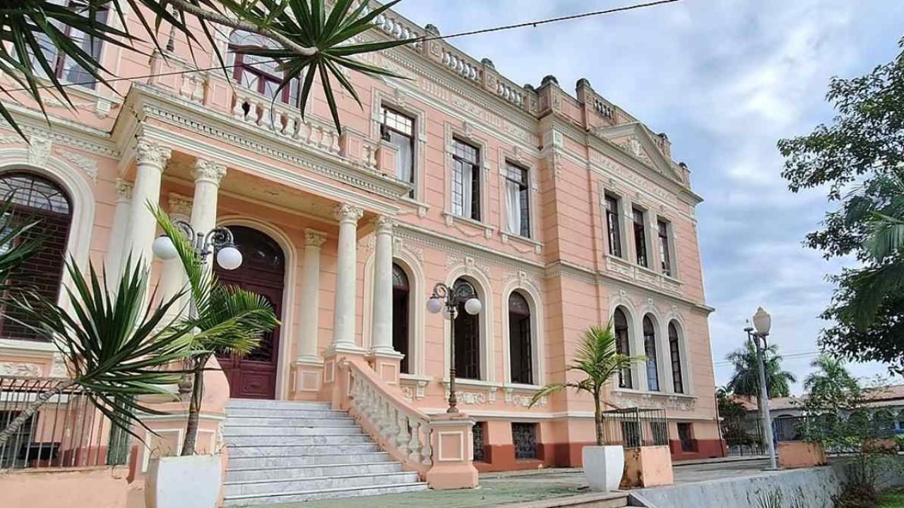 incendio-paranagua-instituto