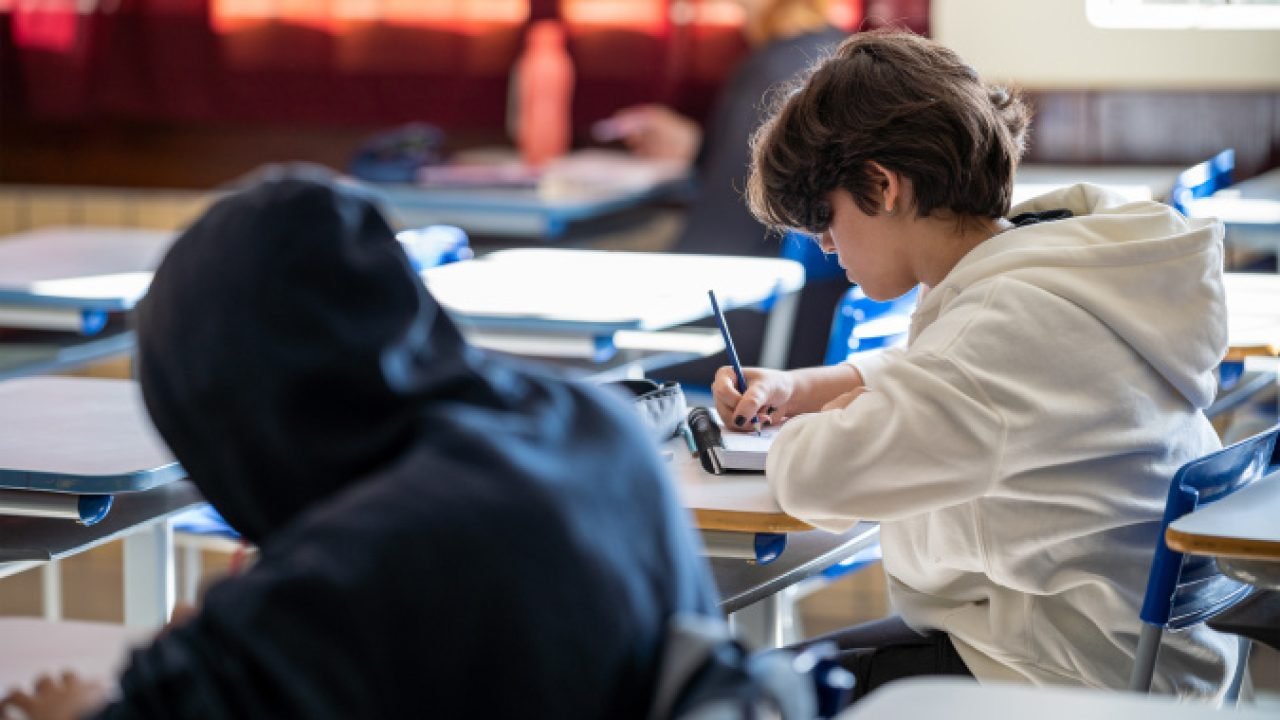 Estudantes e responsáveis têm até sexta-feira para efetuar matrícula na rede estadual