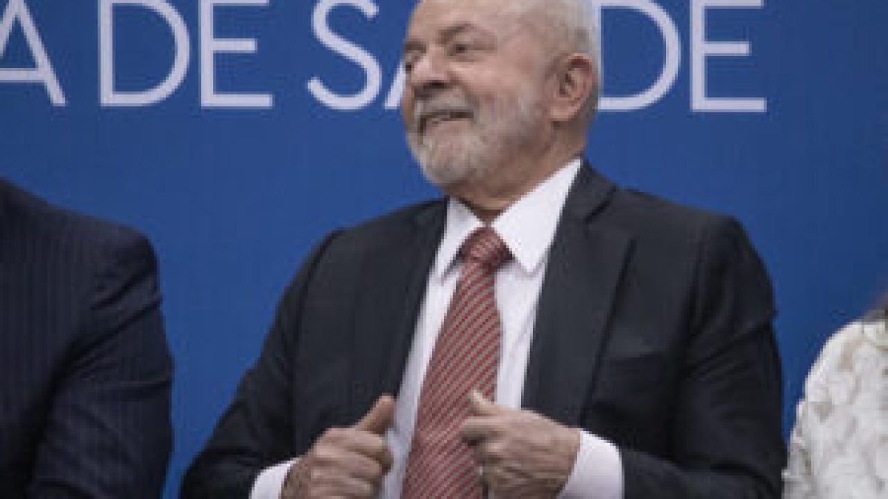 PAES E LULA INAUGURAM CCS NO RJ