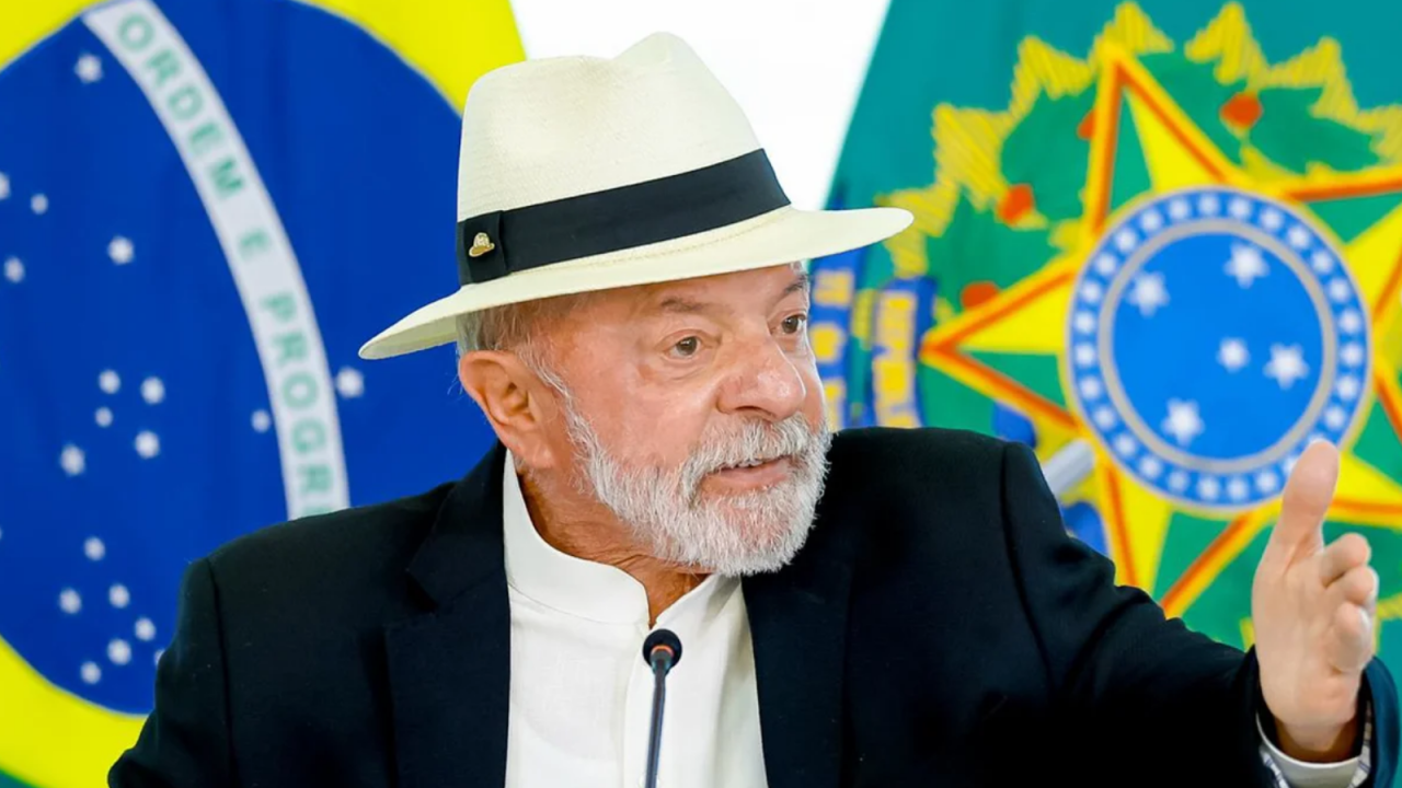 lula-diz-aguardar-fala-de-trump-sobre-tarifaco006618510202607171713
