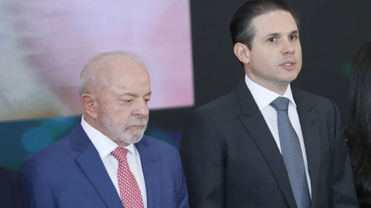lula-e-hugo-motta-20-05-26006424600202605251402.webp.webp