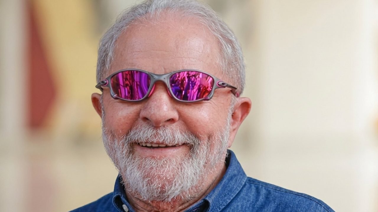 lula-no-dia-do-funk-com-oculos-juliete