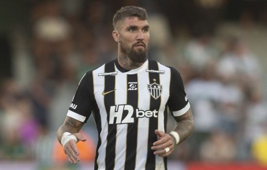 lyanco-coritiba-atletico-mg-brasileirao