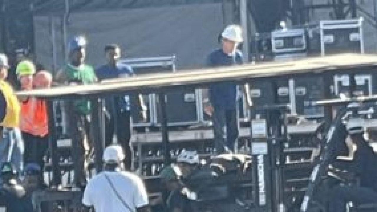 palco-shakira-300x160-1