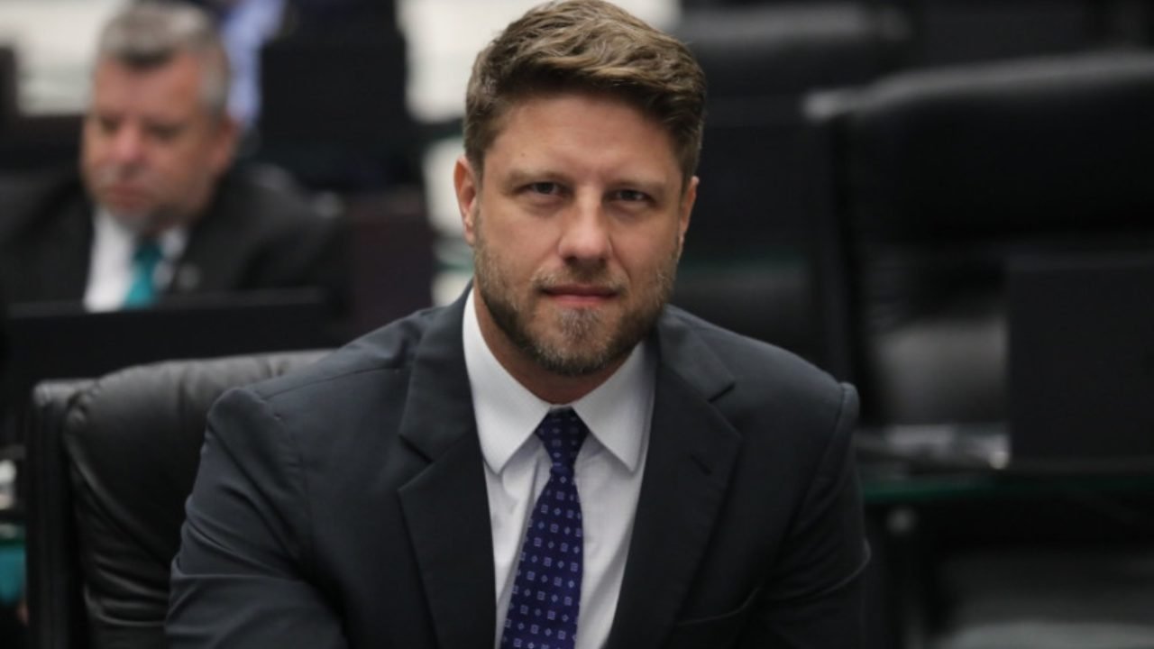 perfil-eleitor-requiao-filho