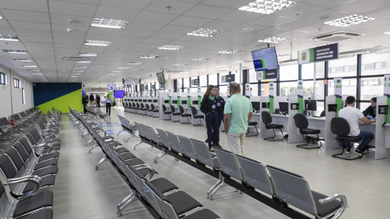 Poupatempo Paraná retoma horário normal e já ultrapassa 160 mil atendimentos