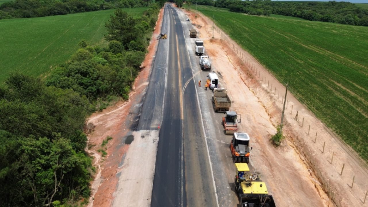 Restauração em concreto PR-151 entre Ponta Grossa e Palmeira chega a 26%