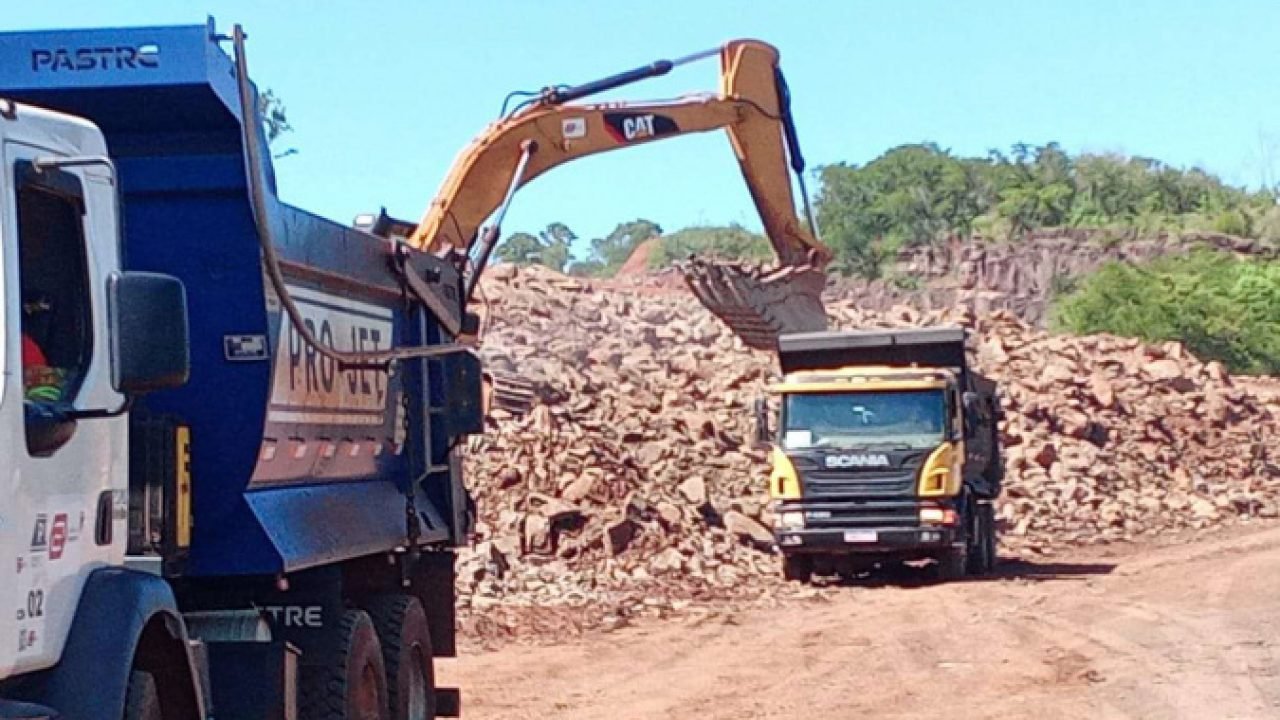 Duplicação: PR-445 terá detonação de rochas nesta quinta-feira