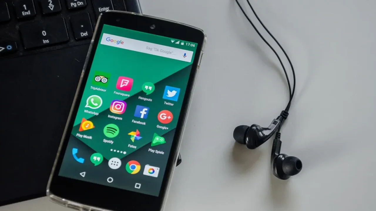 smartphone-1735044_1280