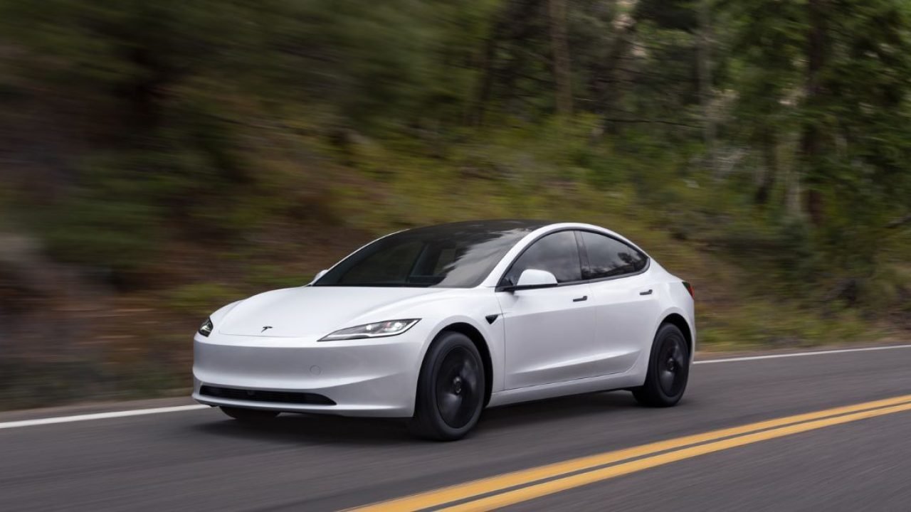 tesla_model_3