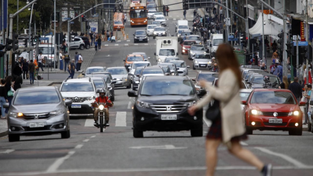 Mais de 22 mil condutores do Paraná já renovaram a CNH de forma automática e gratuita