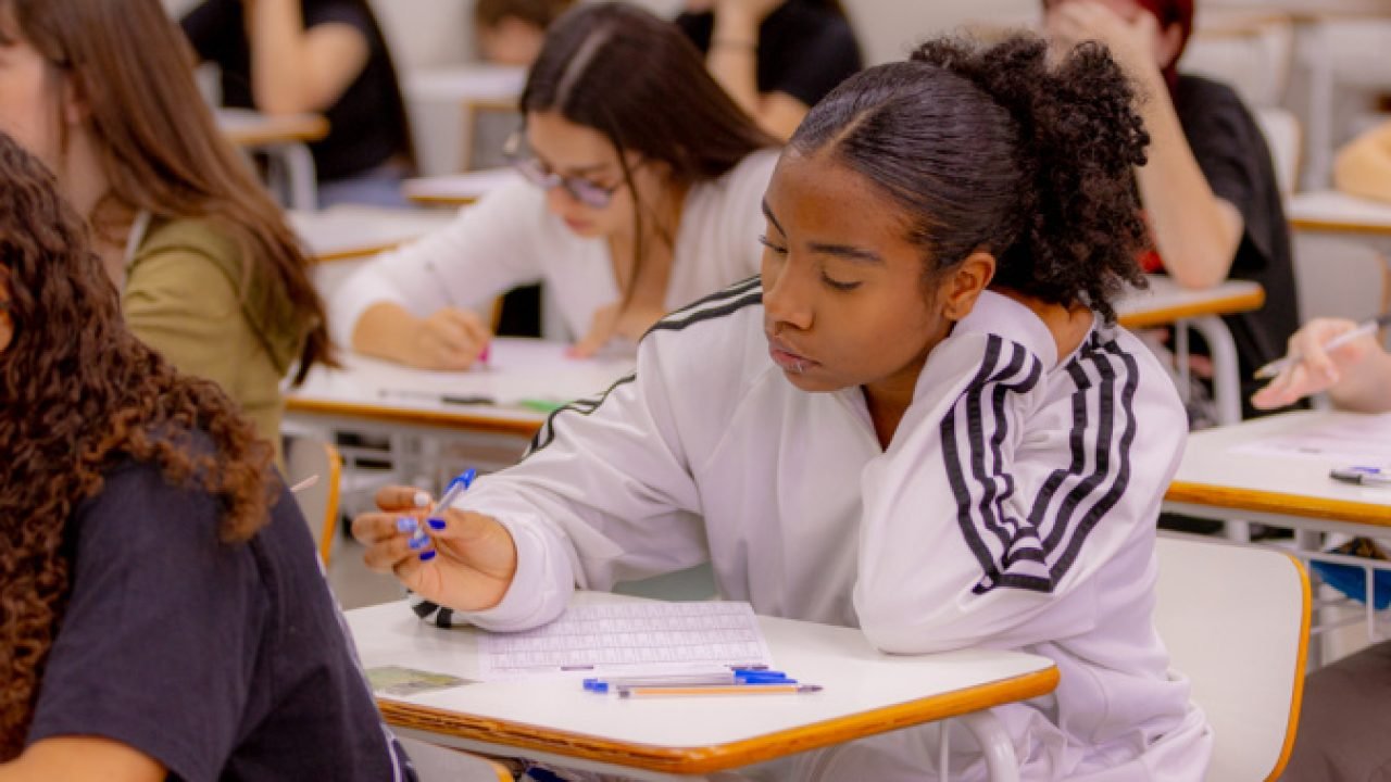 1,2 mil vagas: UEPG divulga resultado do vestibular nesta terça-feira