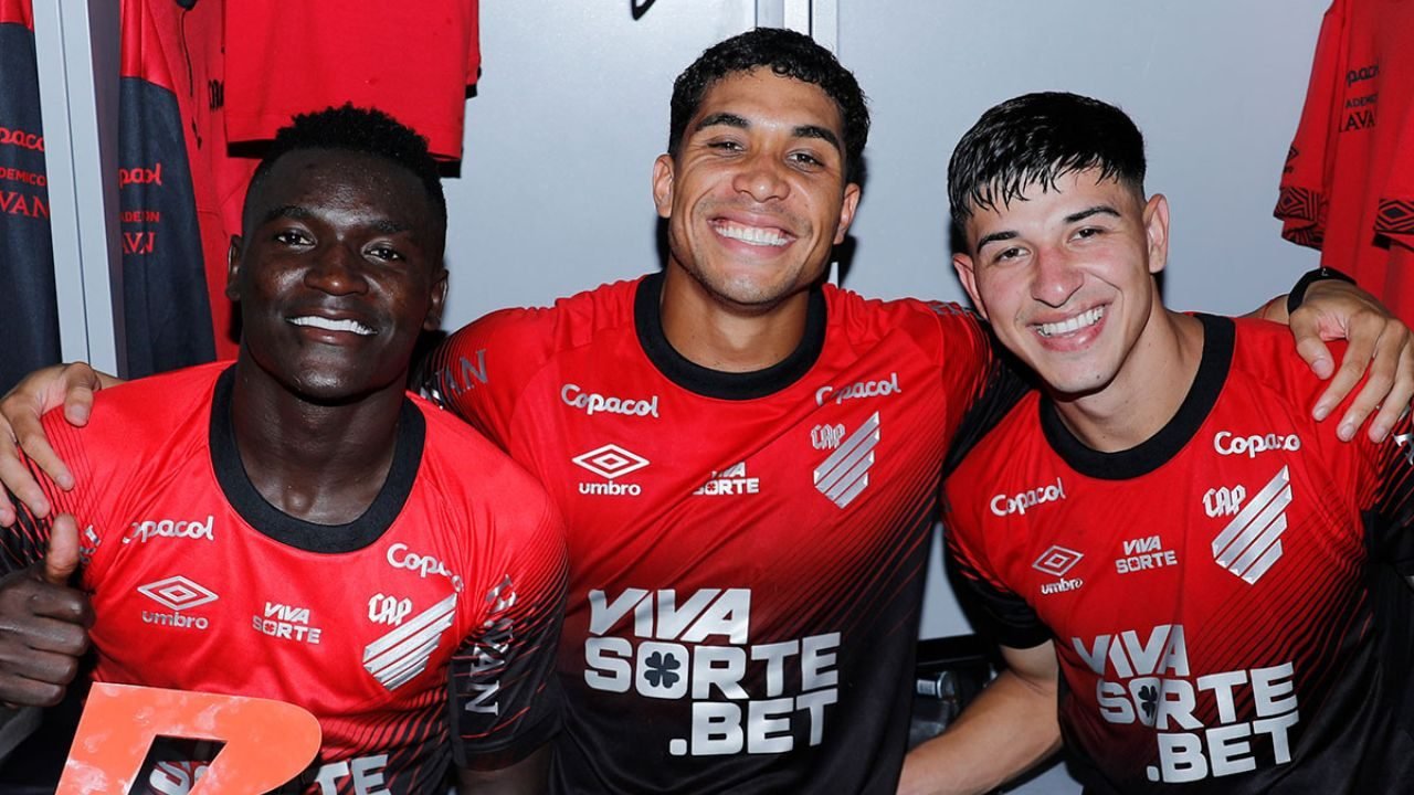 viveros-julimar-esqivel-athletico-brasileirao