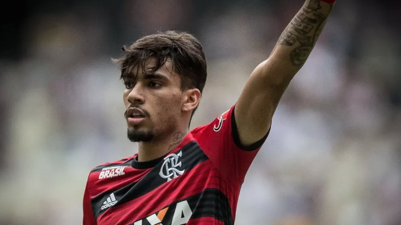 Flamengo negocia a volta de Lucas Paquetá para temporada de 2026