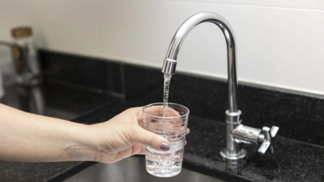 Calor recorde eleva em 20% o consumo de água tratada em Curitiba e RMC