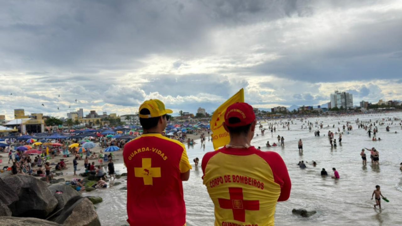 Bombeiros reforçam ações contra afogamento no Litoral e apresentam perfil dos casos