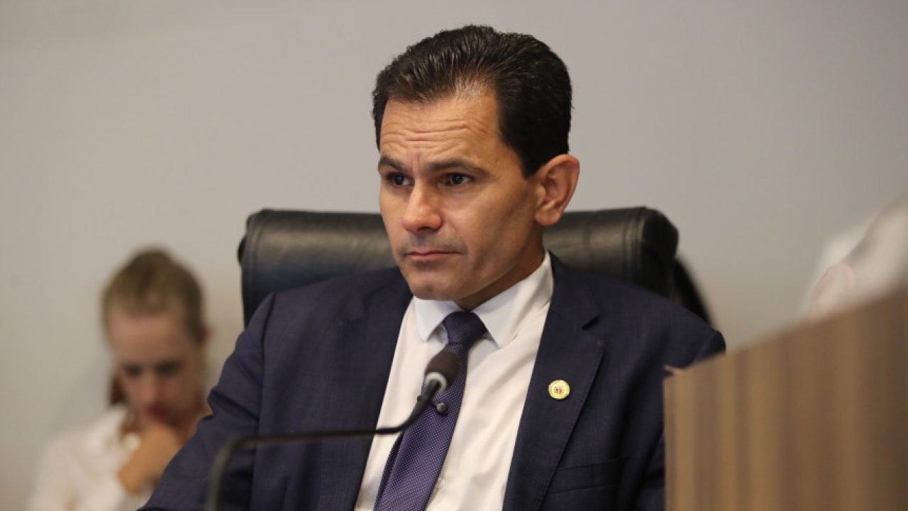 xb32LuEhHWexaMlCI6E7th7rqof2fRkEessHUudv